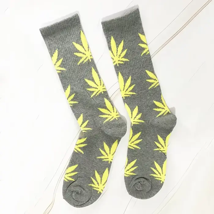 Pas cher femmes hommes cheville érable chaussette chanvre Meias feuille femme printemps été mauvaise