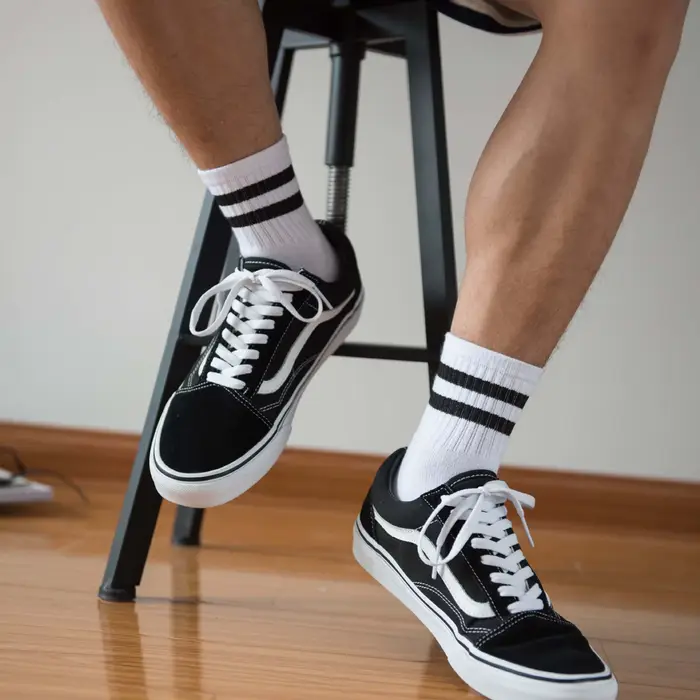Hommes chaussettes Vintage Streetwear Skate Shcool Designer Punk garçon deux rayures sport Hip Hop athlétique blanc