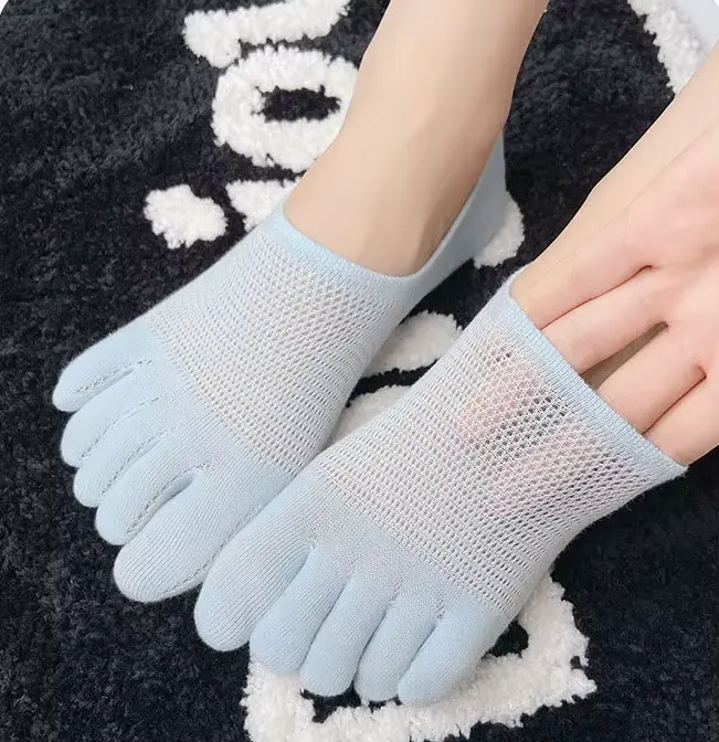 Chaussettes pour femmes printemps été couleur unie maille cinq doigts chaussettes cheville chaussett