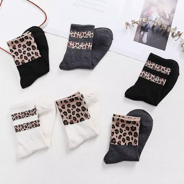 Chaussettes léopard rayées pour femmes, chaussettes de Noël drôles pour femmes, style automne et hiv
