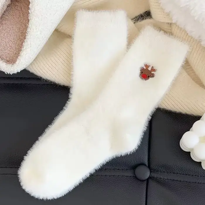 Chaussettes en velours de vison à motif de noël pour femmes, chaussettes d'hiver en molleton doux en