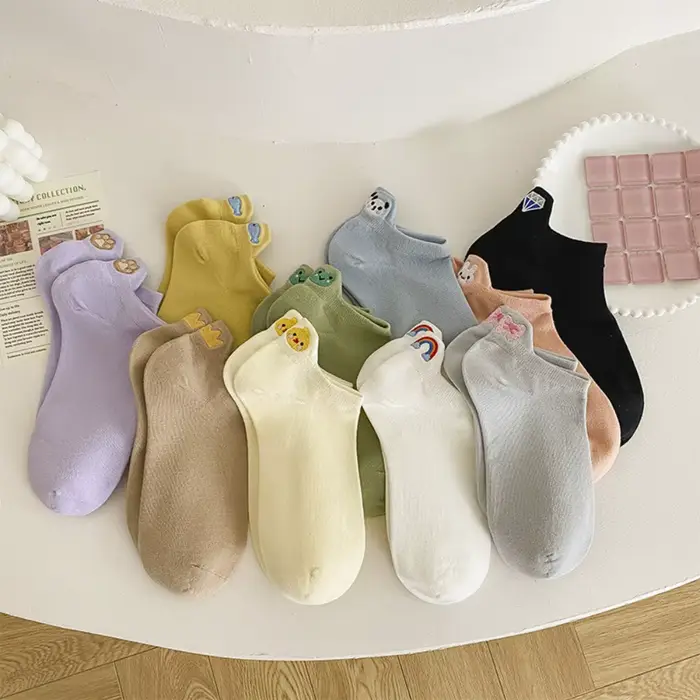 Chaussettes courtes de printemps et d'été pour femmes et filles