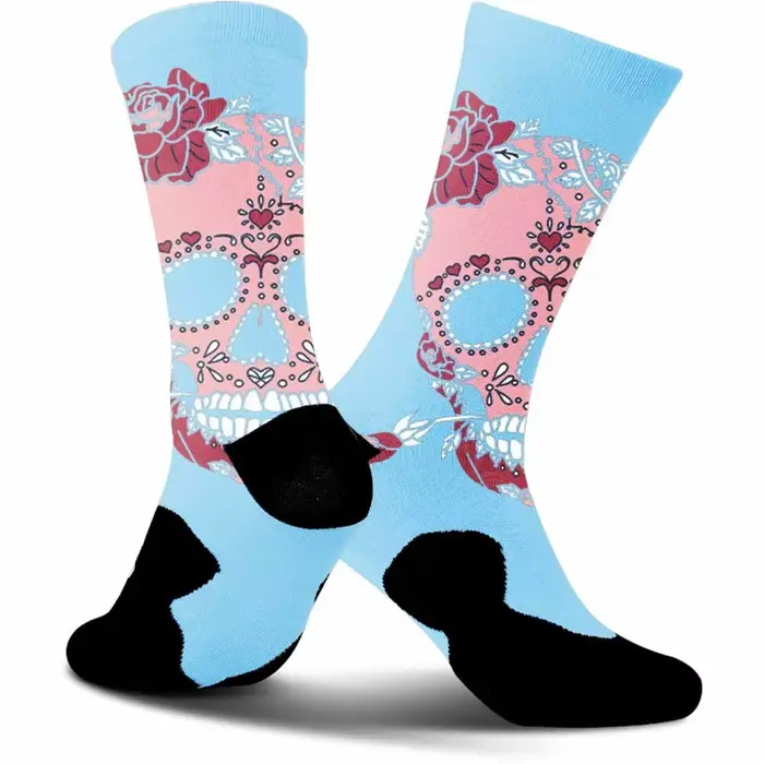 Indispensable pour les créateurs de tendances ! Chaussettes de cyclisme à motifs rétro et personnalisés, tendance incontournable entre les sorties.