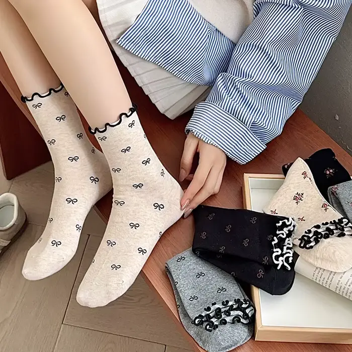 Chaussettes à volants à froufrous de style coréen rétro pour femmes